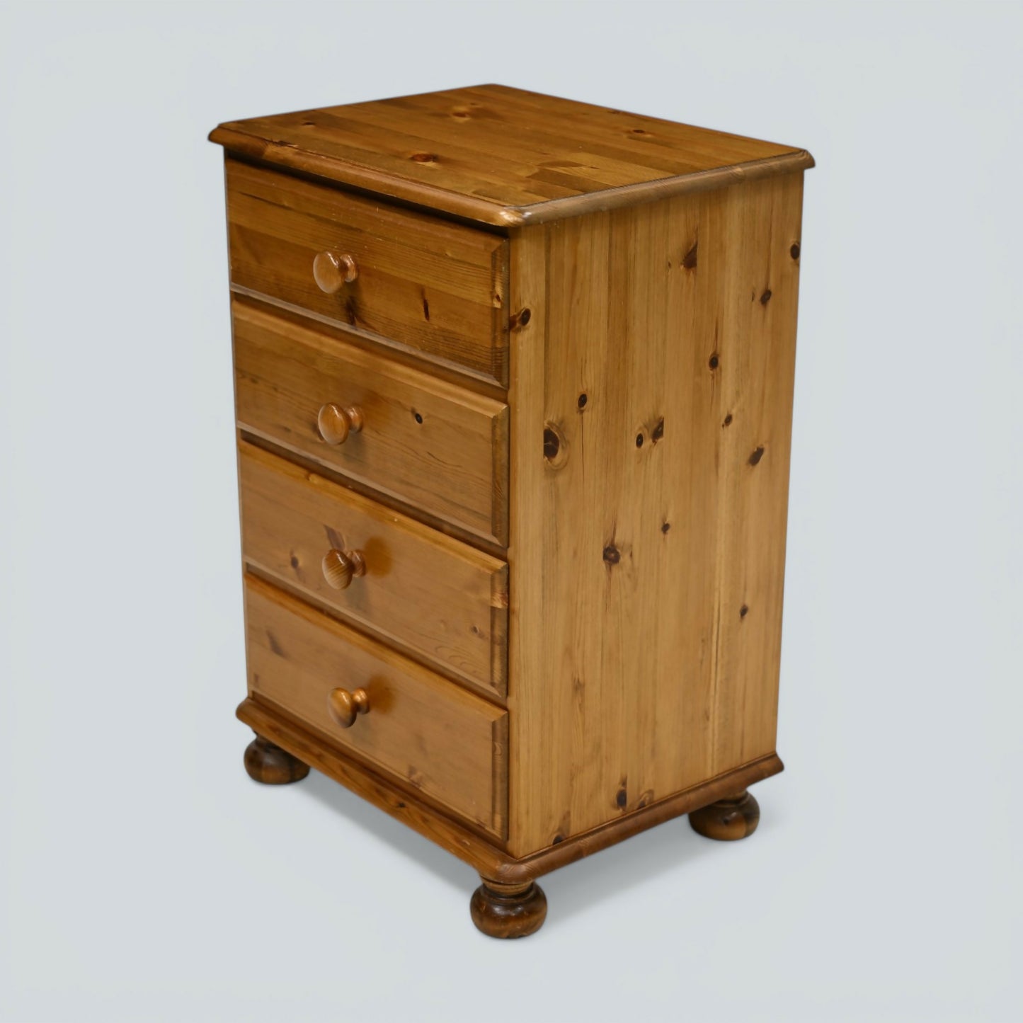 Ducal Vintage Pine Chest of 4 Drawers Antique Pine Victoria Range FREE Delivery*