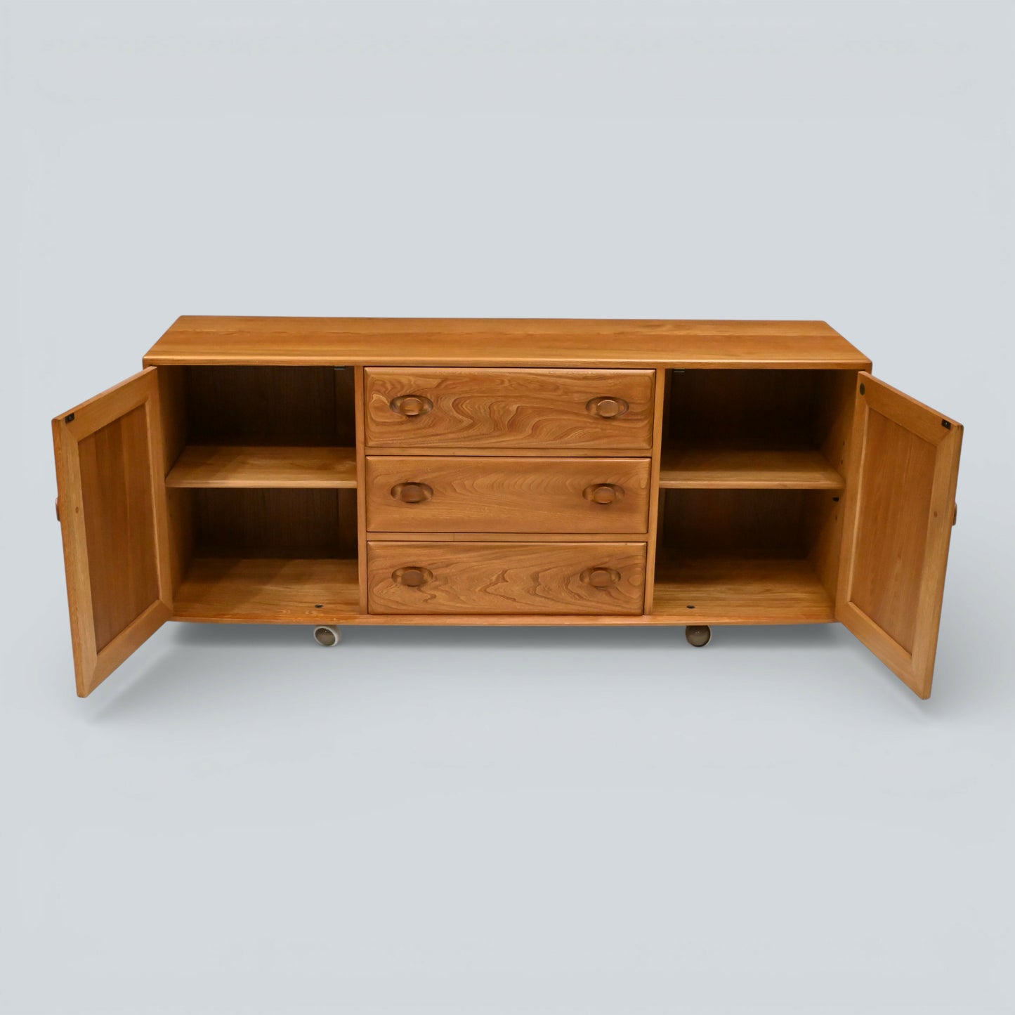 Ercol Windsor Sideboard Model Number 455 Natural Light Finish FREE UK Delivery*