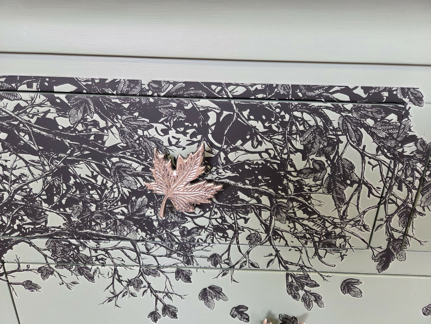 Customised Cotswold Company Drawers/Sideboard/Buffet/Dresser