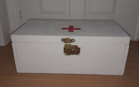 French 1st Aid Box