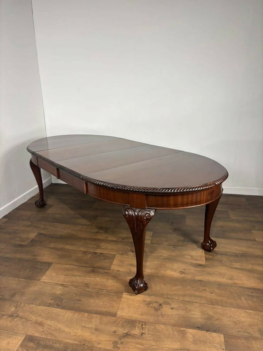 Victorian Mahogany Extending Dining Table