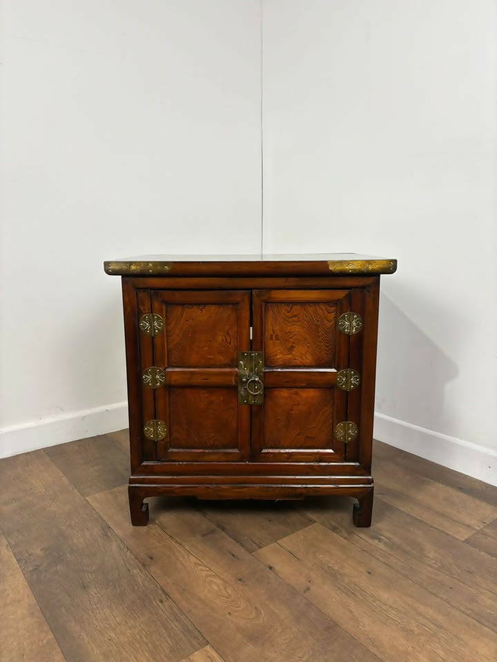 Priory Oak Bookcase with Linen Fold Doors