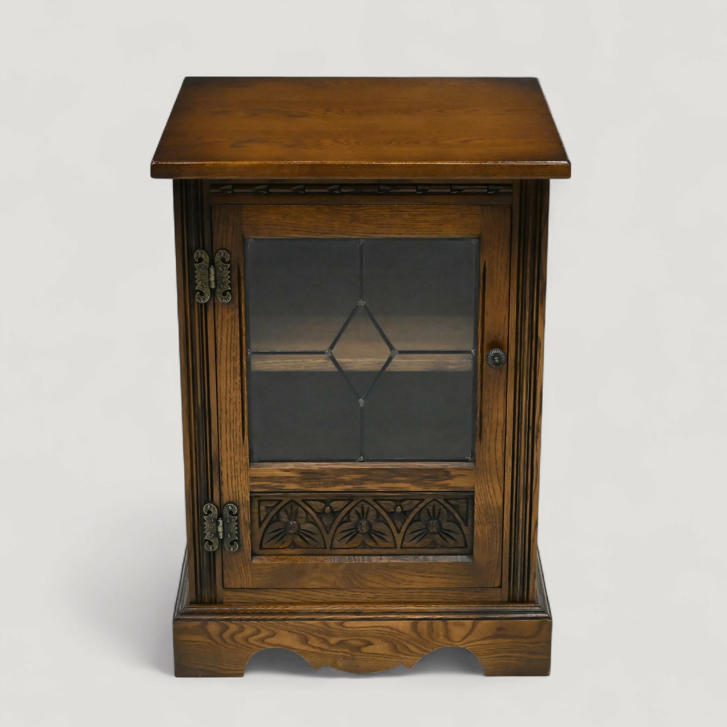 Old Charm Hi Fi Cabinet 1 Adjustable Shelf Light Oak FREE UK Delivery*. SBR10956/1809E