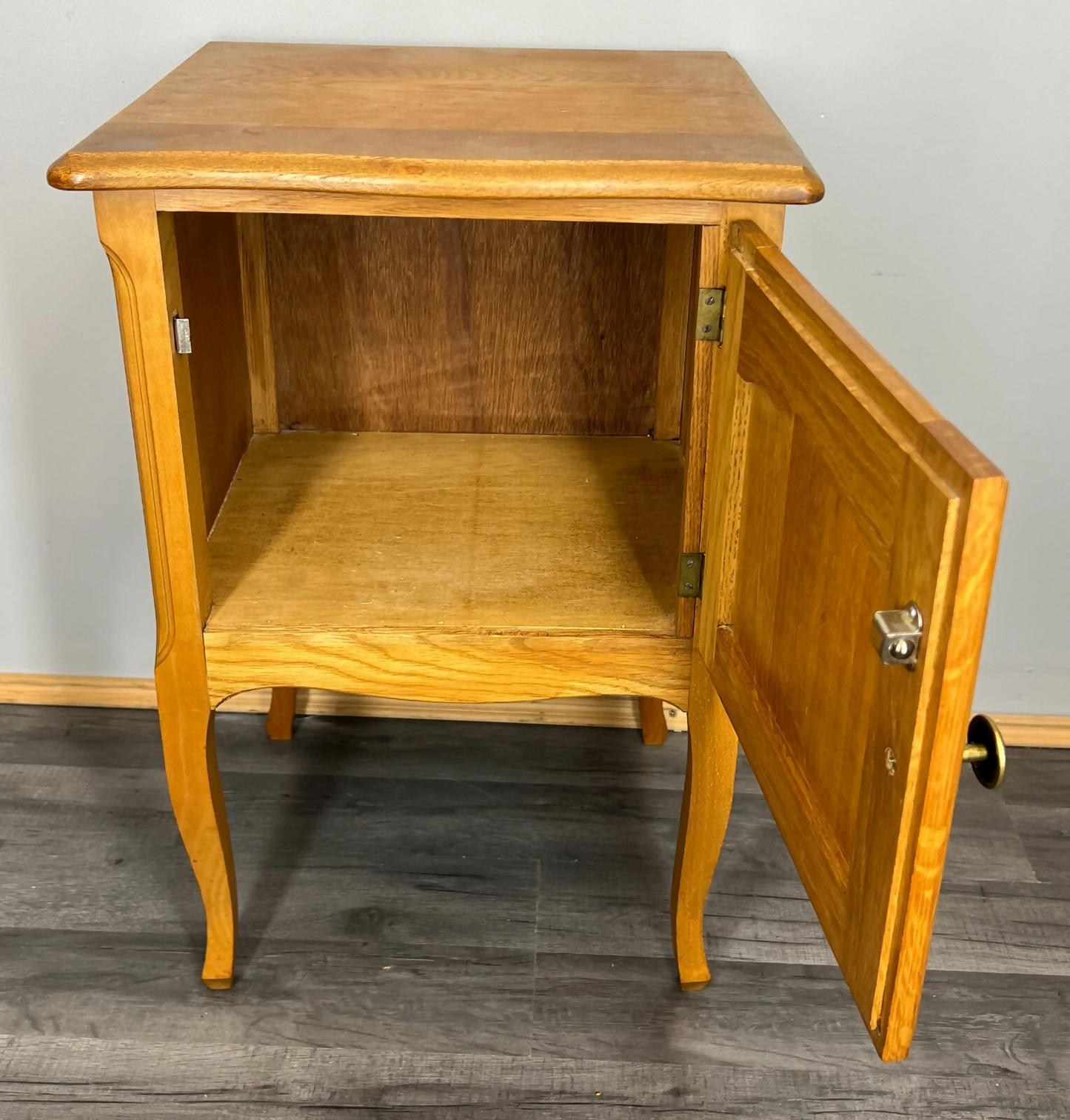 Bedside Table Vintage French Louis XVI Style Oak Cabinet Nightstand LOT 3728