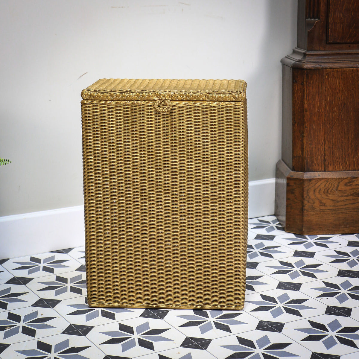 Lloyd Loom Lusty Linen Laundry Bin Basket in Gold