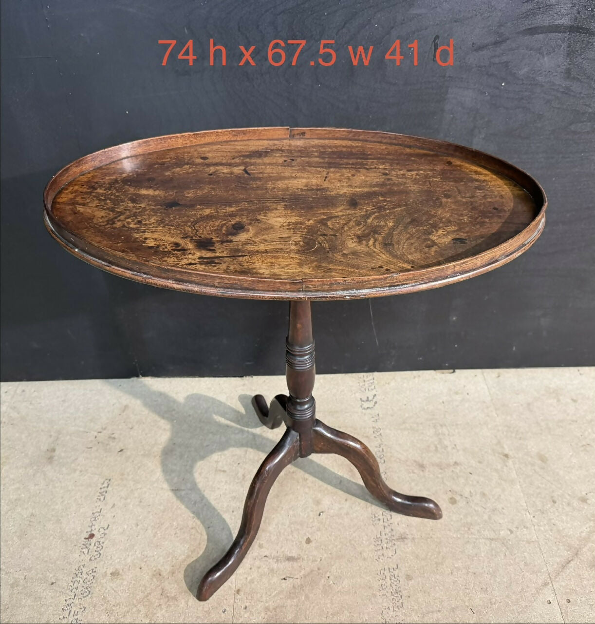 Georgian Mahogany Tilt Top Table