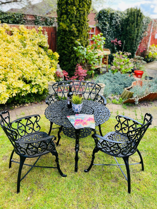 Black Vintage Love Seat Patio Set finished in Black