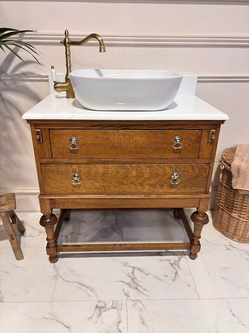 W79.3mm Oak Vintage Bathroom Vanity Unit With Sink
