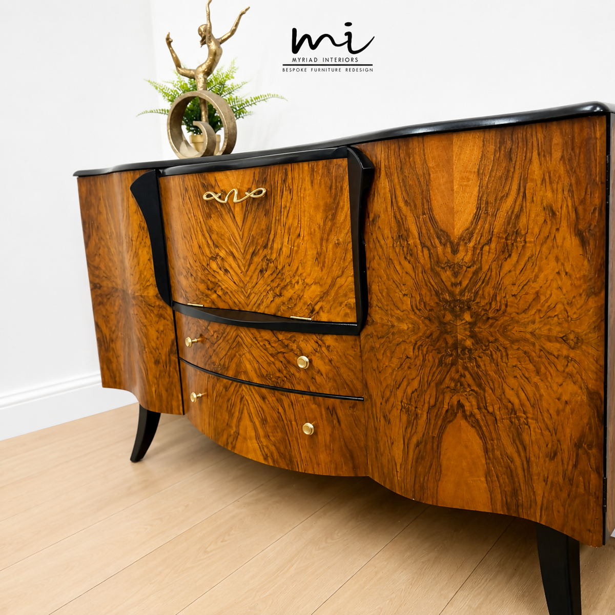 Refurbished Burr Walnut and Black Stonehill Art Deco Cocktail Cabinet, Drinks Cabinet, Vintage Sideboard, Gin Bar