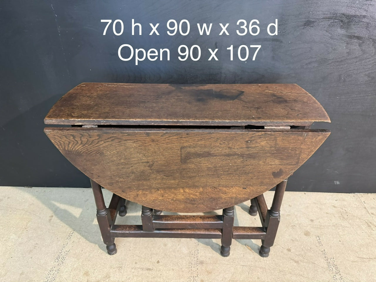 18th Century Oak Gate Leg Table