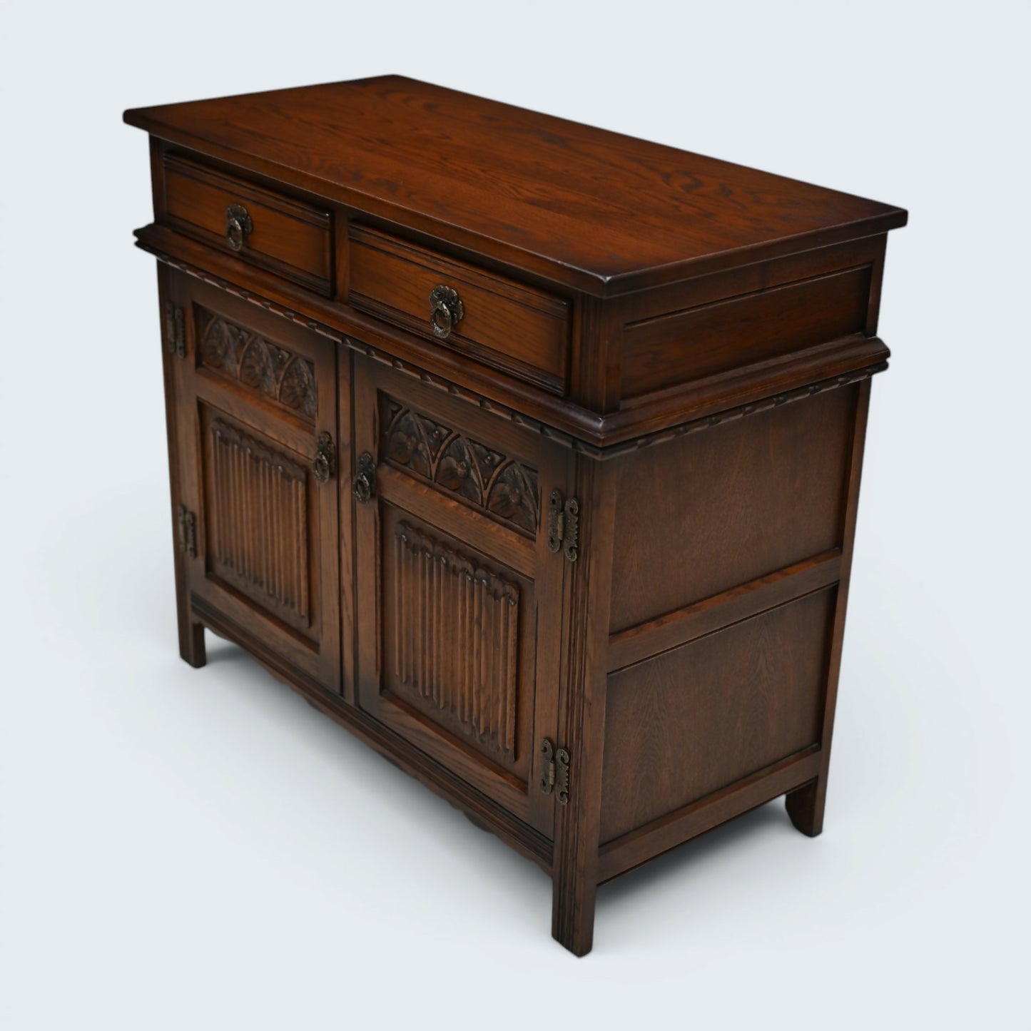 Old Charm Oak Sideboard Vintage Furniture Storage Tudor Brown FREE UK Delivery*