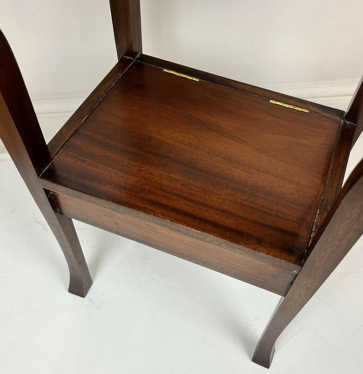Pair Antique Edwardian Mahogany Bedside Tables Nightstands Cabinets c1900