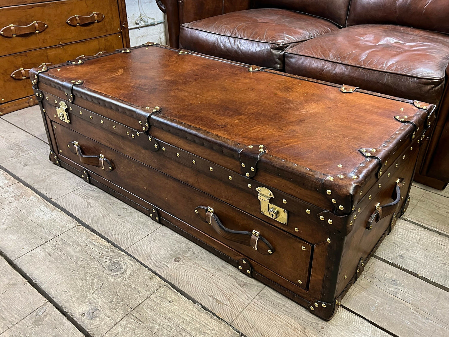 Vintage Coffee Table Storage Trunk, Luxury Home Interiors.