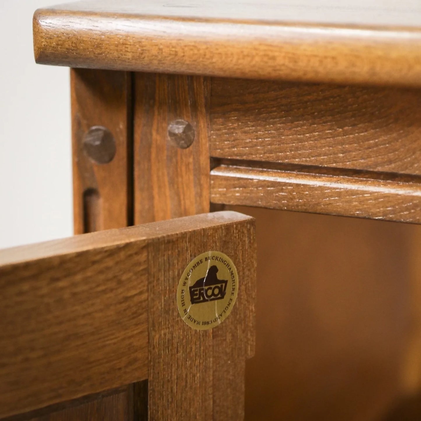Vintage Ercol Elm Small Cabinet Sideboard TV Unit in Golden Dawn