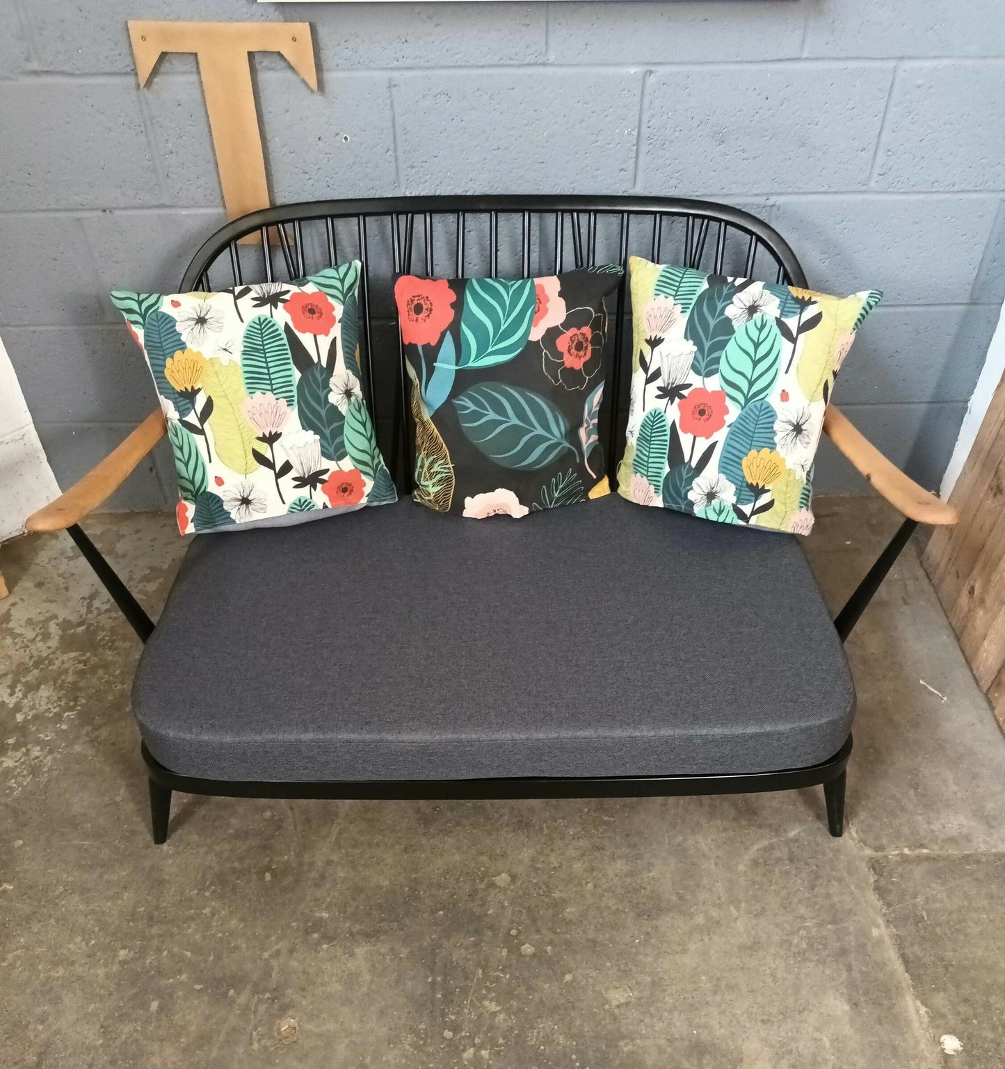 Ercol 203/2 sofa - black finish - fully refurbished