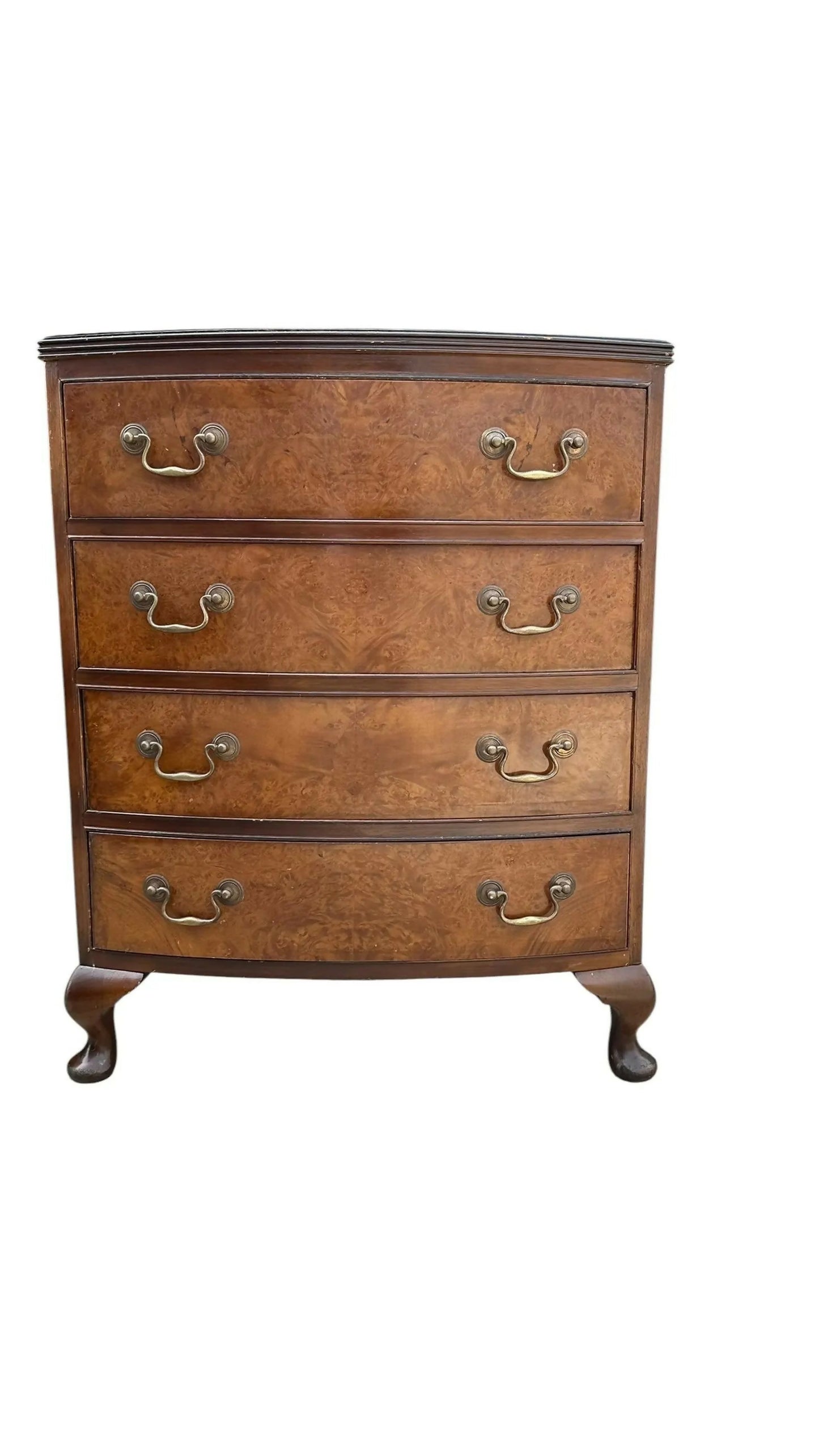 Vintage Georgian style Walnut chest of drawers / bedside table