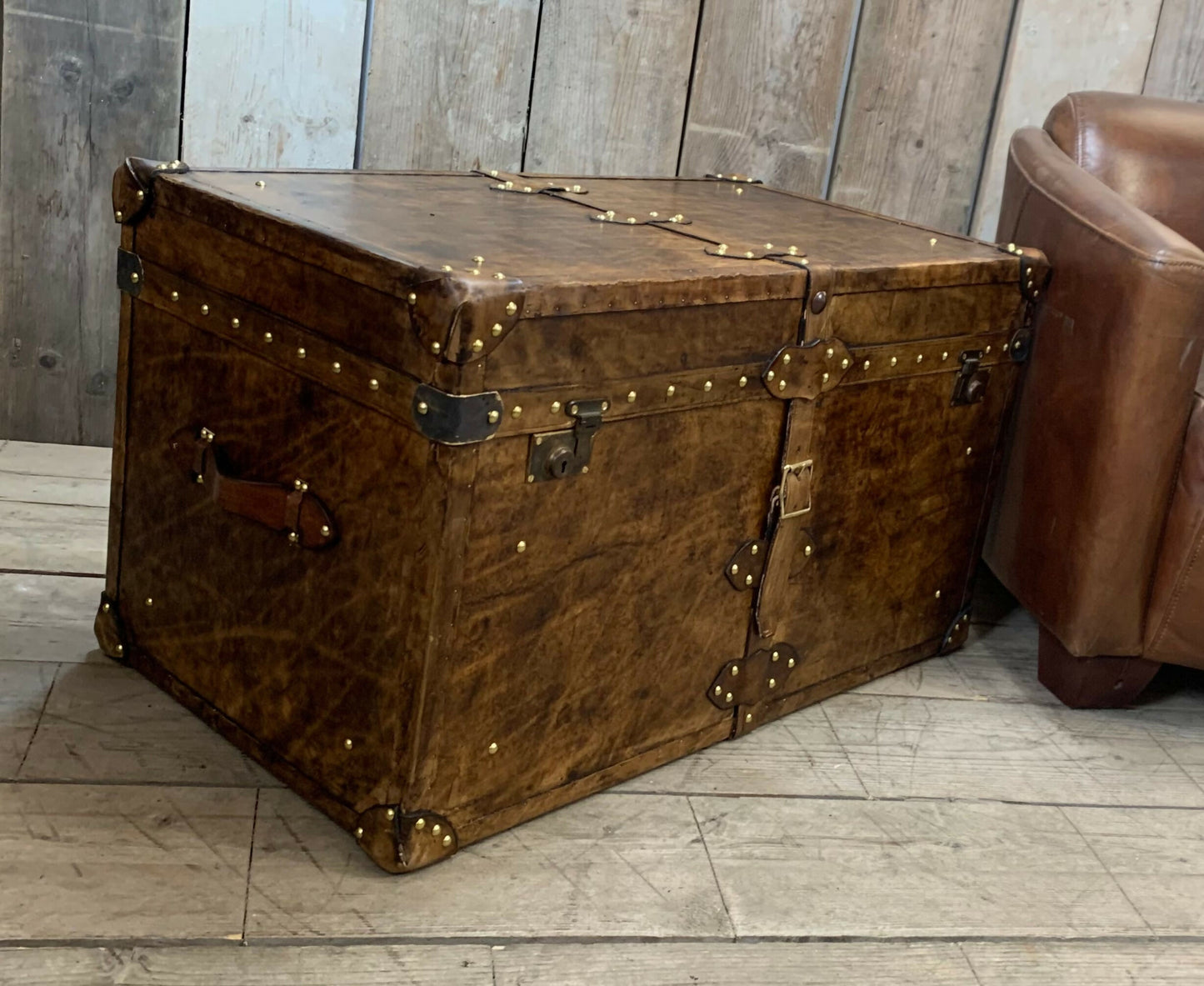Luxury Handmade Leather Coffee Table Vintage Storage Trunk