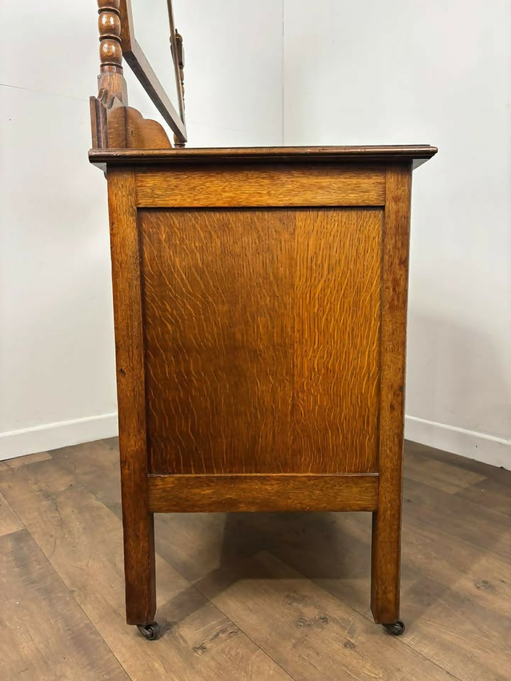 Vintage Oak Dressing Table with Mirror – 3 Drawer Vanity on Castors