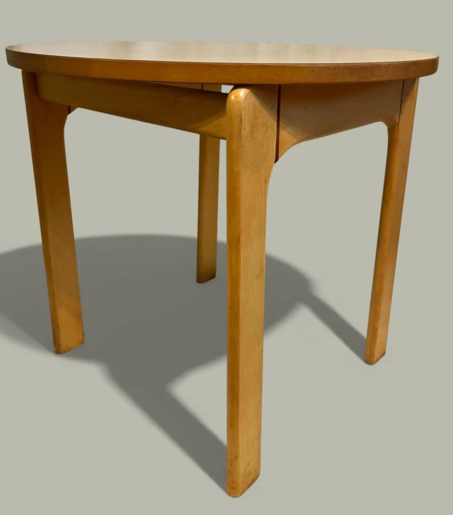 1-2 Vintage Wooden Round Side Table Light Wood Finish