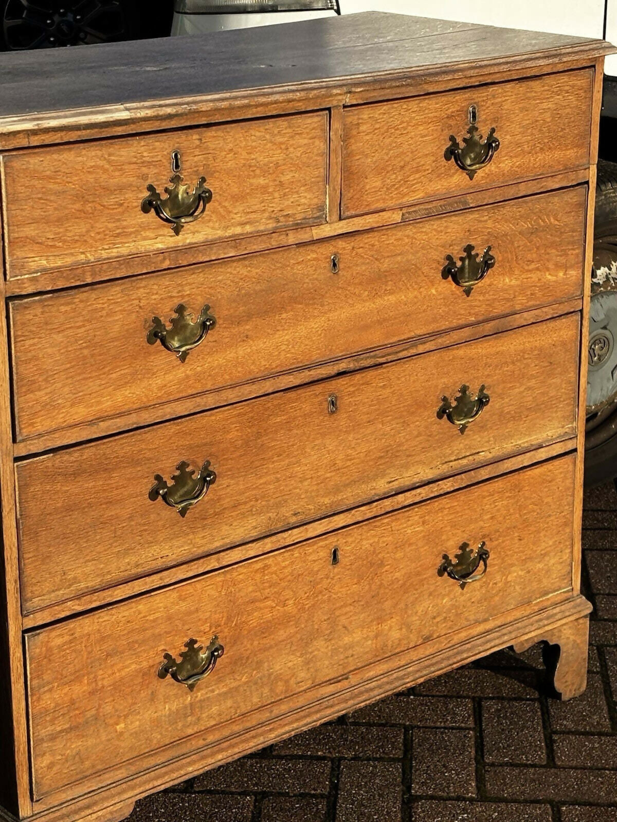 Vintage Georgian Light Oak Chest Of Drawers.