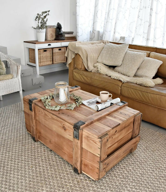 Vintage Military Chest Coffee Table – Army Storage Trunk Table Reclaimed Pine Rustic Coffee Table with Wheels Farmhouse Industrial Furniture