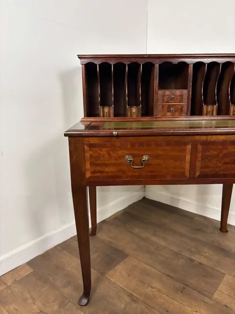 Vintage Mahogany Writing Desk with Pull-Out Writing Surface