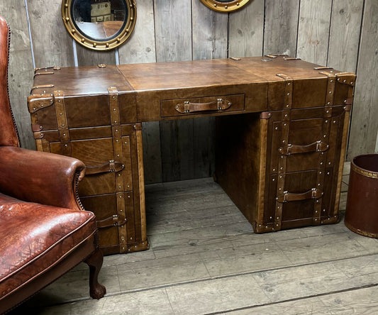 Luxury Hand Dyed Colonial Style Leather Office Desk