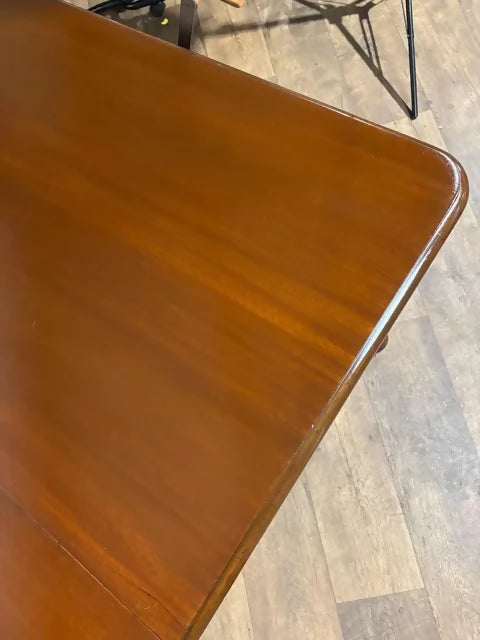 Edwardian Mahogany Wind-Out Extending Dining Table