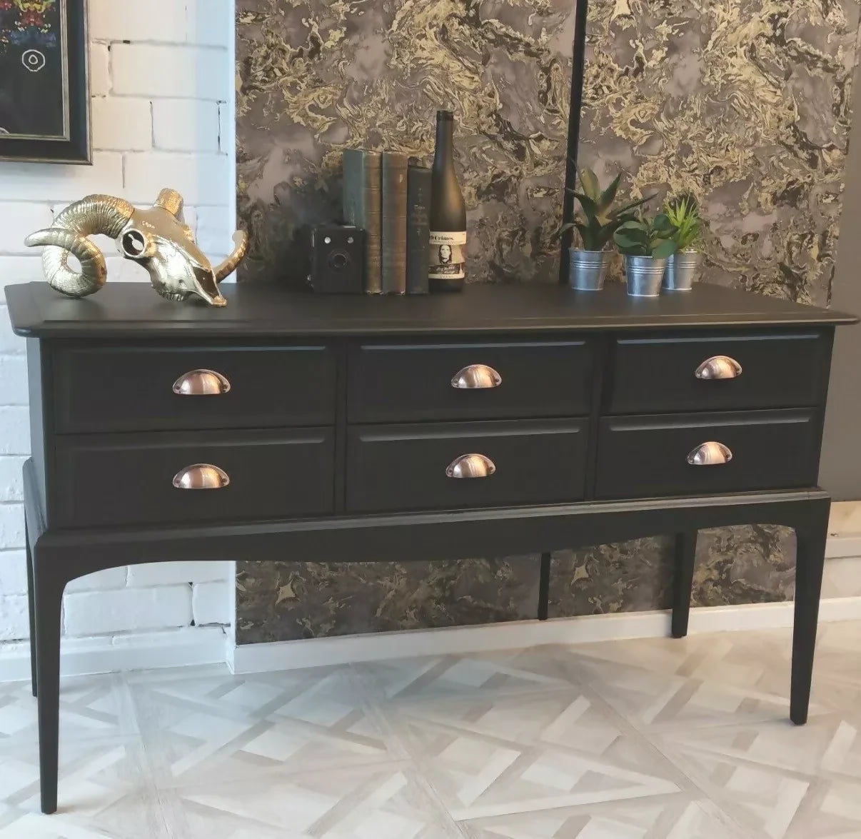 Stag Minstrel 6 Drawer Console Table , Dressing Table Sideboard Chest Of Drawers