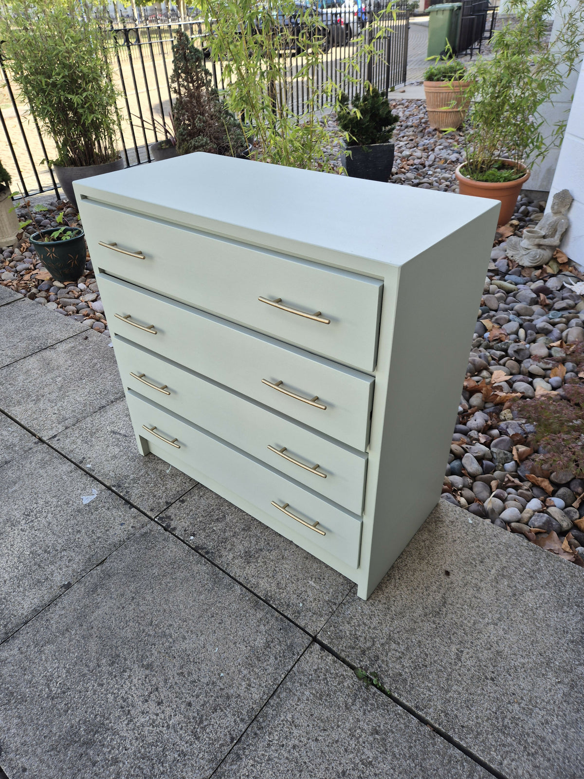 Contemporary Chest of drawers