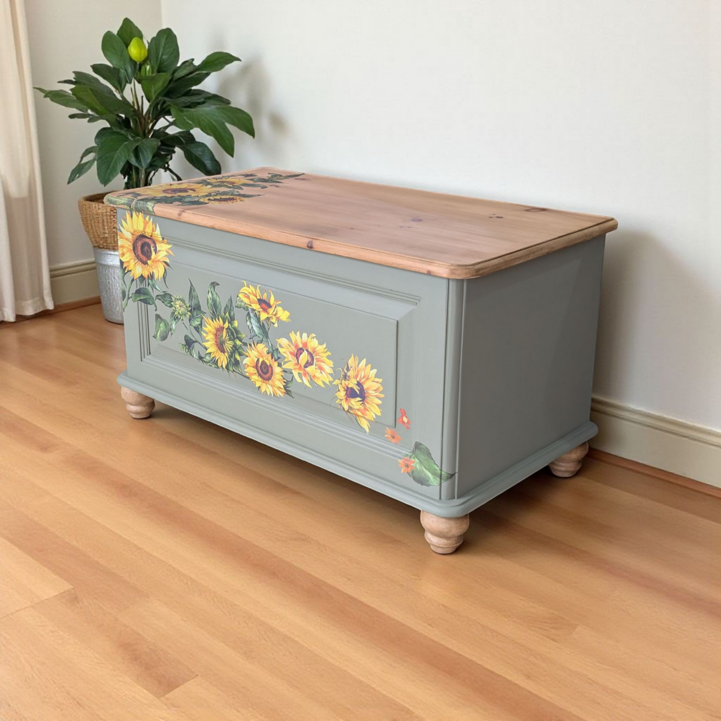 Vintage upcycled green blanket box rustic storage coffee table