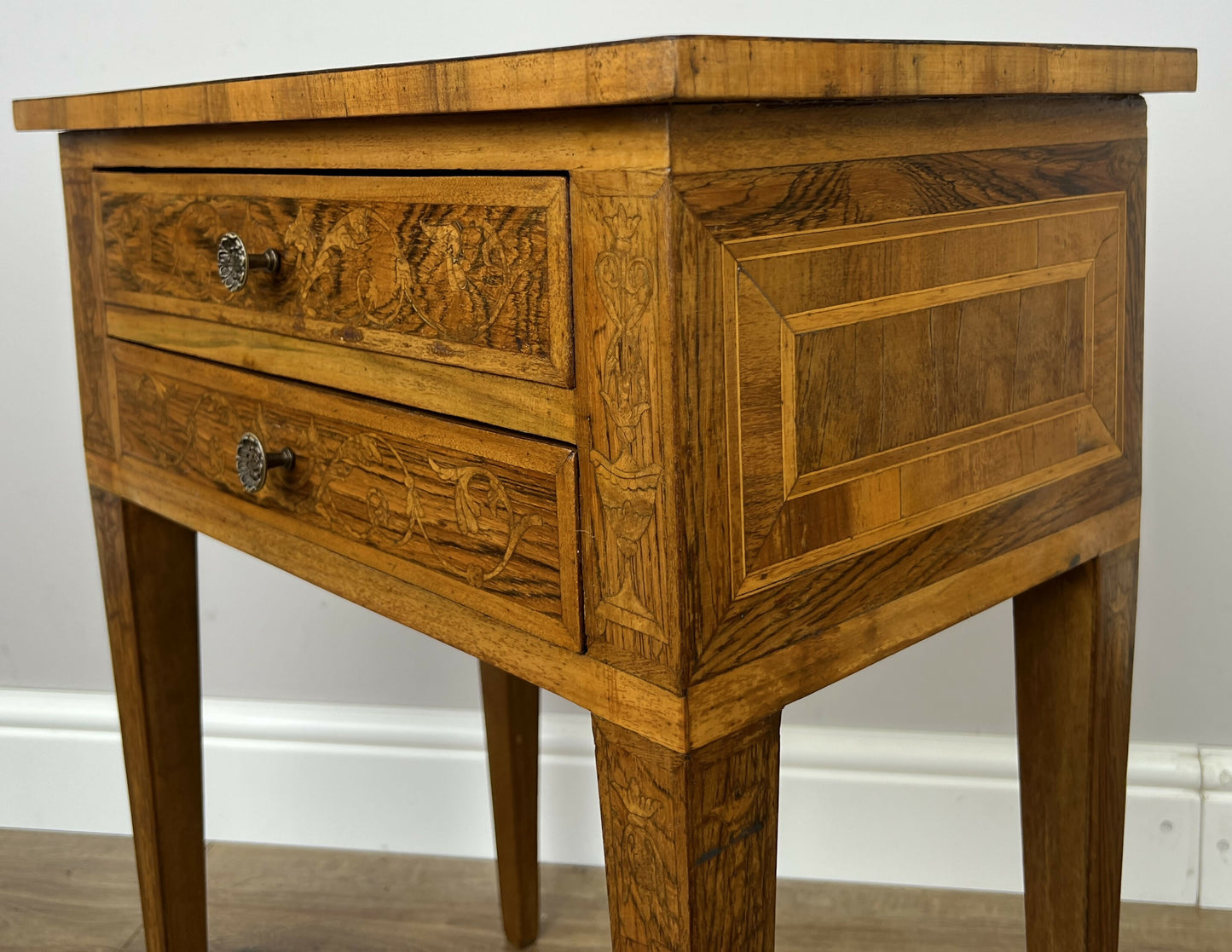 Bedside Table Vintage French Style Inlaid Burr Cabinet Carved Cupboard LOT 6289