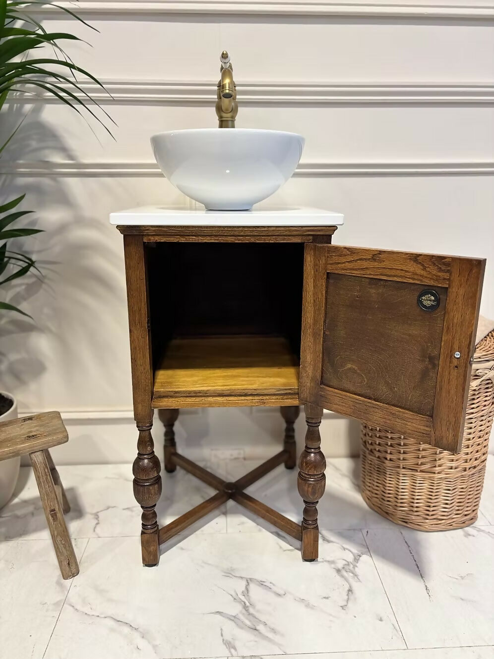 Vintage Wooden Single Tap Vanity Unit