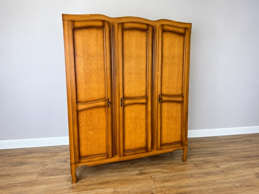 Wardrobe Vintage French Louis Oak Triple Door Carved Armoire Cabinet LOT 6534