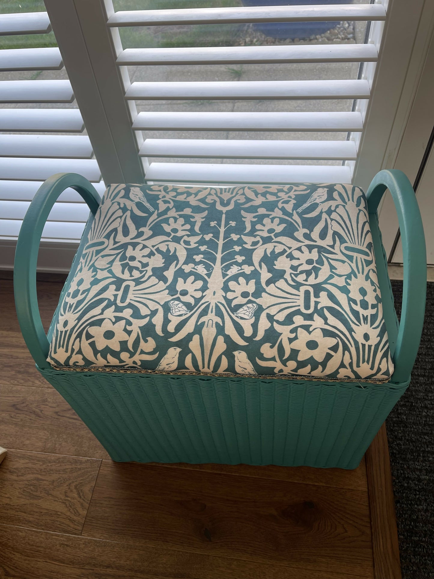 Lloyd loom small ottoman with handles