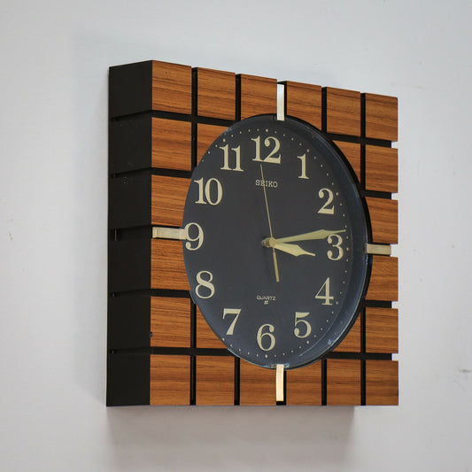 Wall Clock Mid Century Retro Waffle Style. Wood Effect Quartz Clock