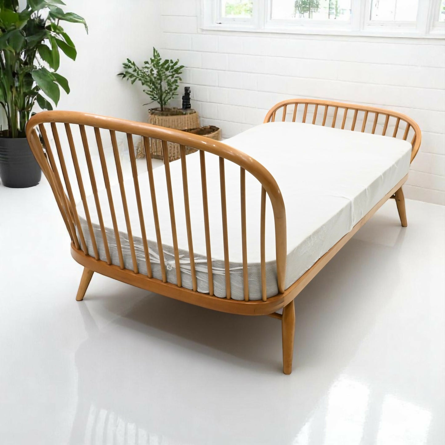 Ercol Windsor Single Bed & Mattress Light Finish Model 358 FREE UK Delivery*
