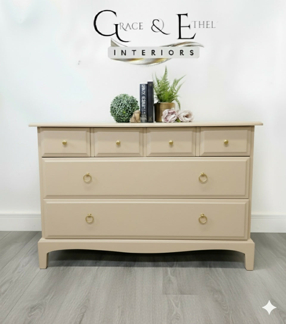 Stag minstrel chest of drawers in beige