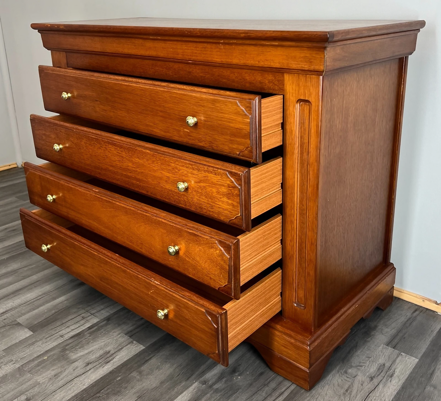Chest of Drawers Vintage French Style Storage 4 Drawers Cabinet LOT 3598