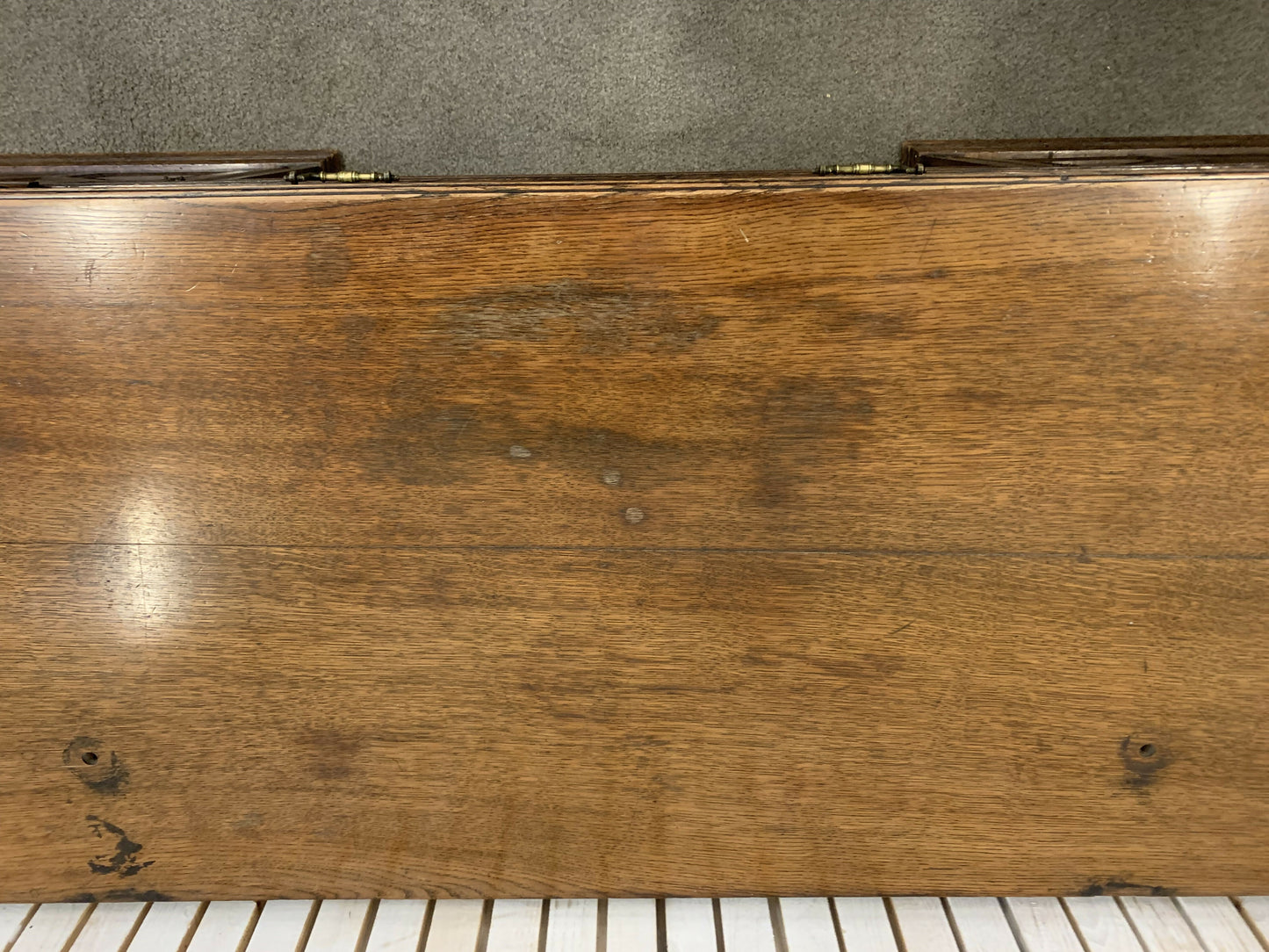 Large Oak Sideboard Dresser Base with 2door and 3 Drawer and Pull Down Shelves