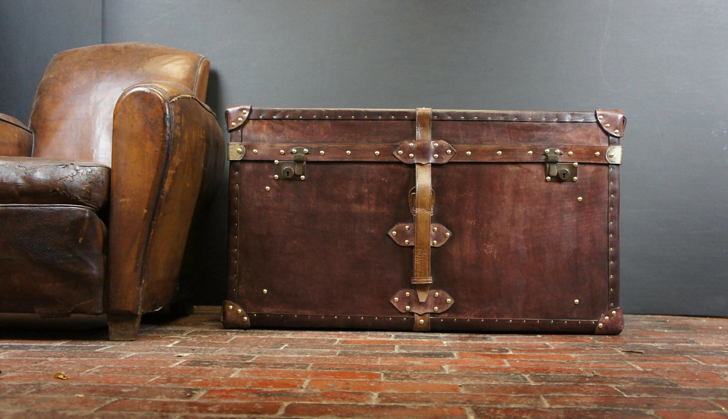 English handmade luxury leather steamer trunk - Vintage style - hand dyed
