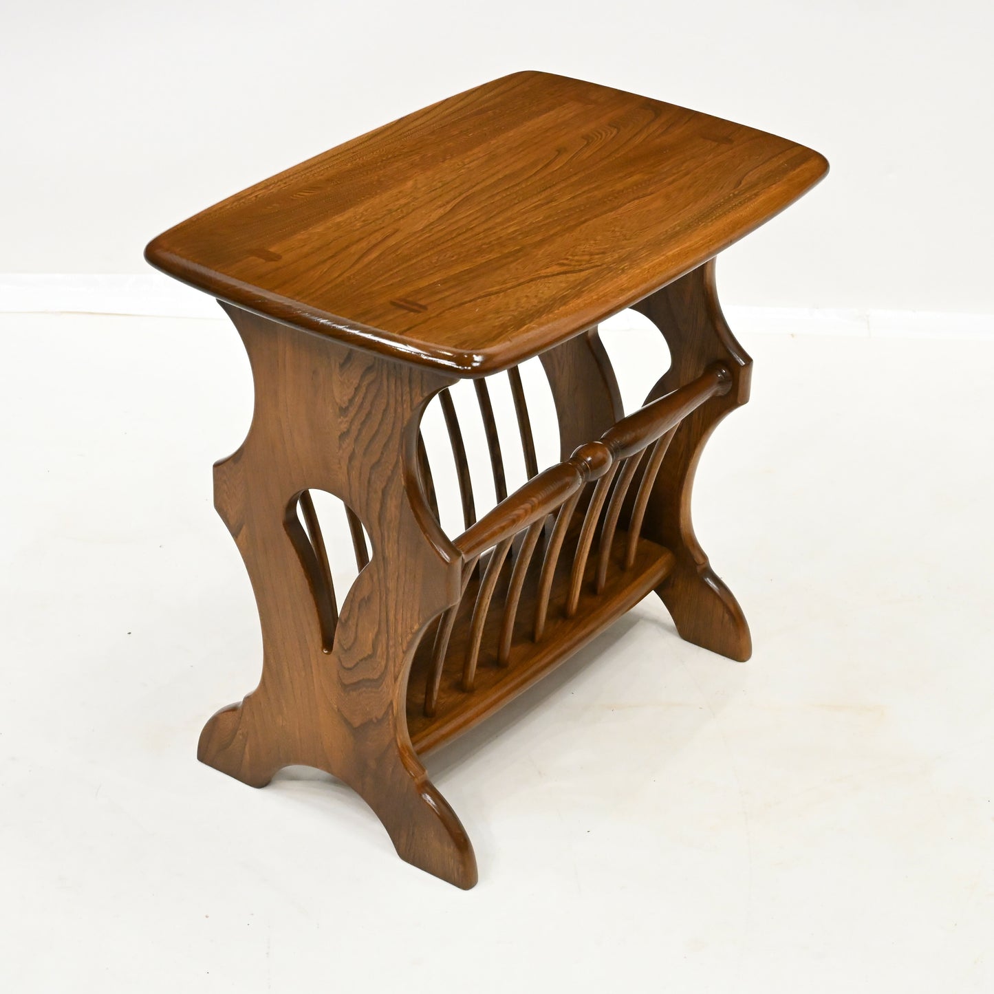 Ercol Magazine Rack With Coffee Table Top Golden Dawn Finish FREE* UK Delivery. SBR10072/1202E