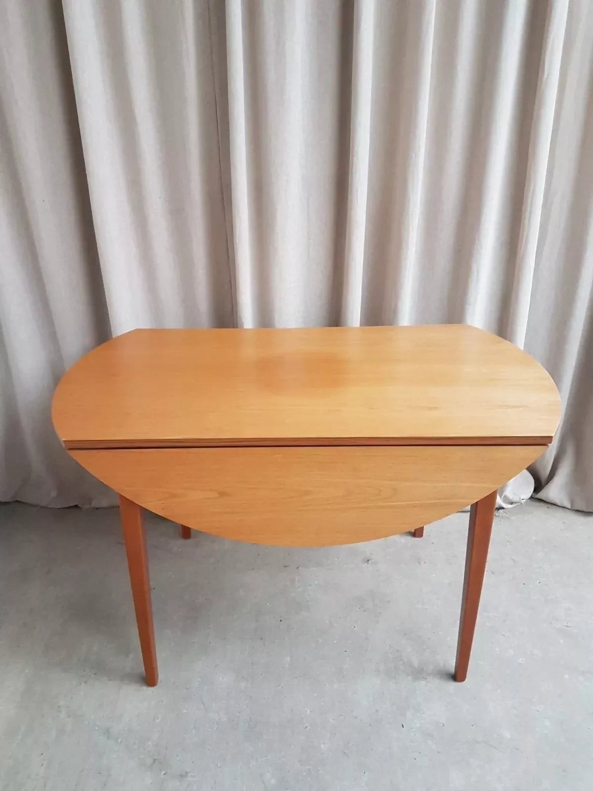 Vintage Mid Century Drop Leaf Oak Effect Extending Dining Table Danish Retro R655