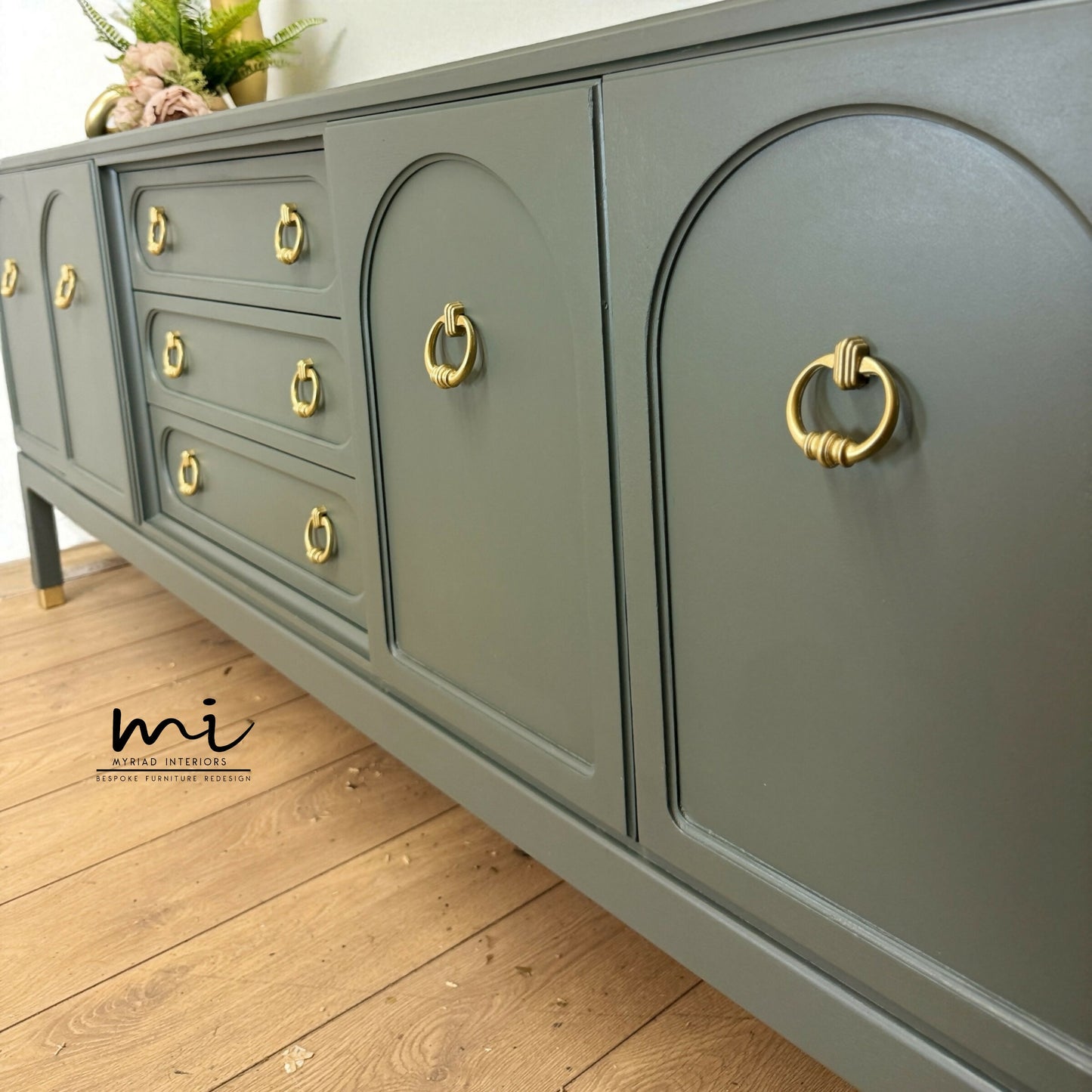 Large Rare refurbished G Plan Arcadia olive green sideboard, dresser, mid century modern, TV media unit, Drinks cabinet