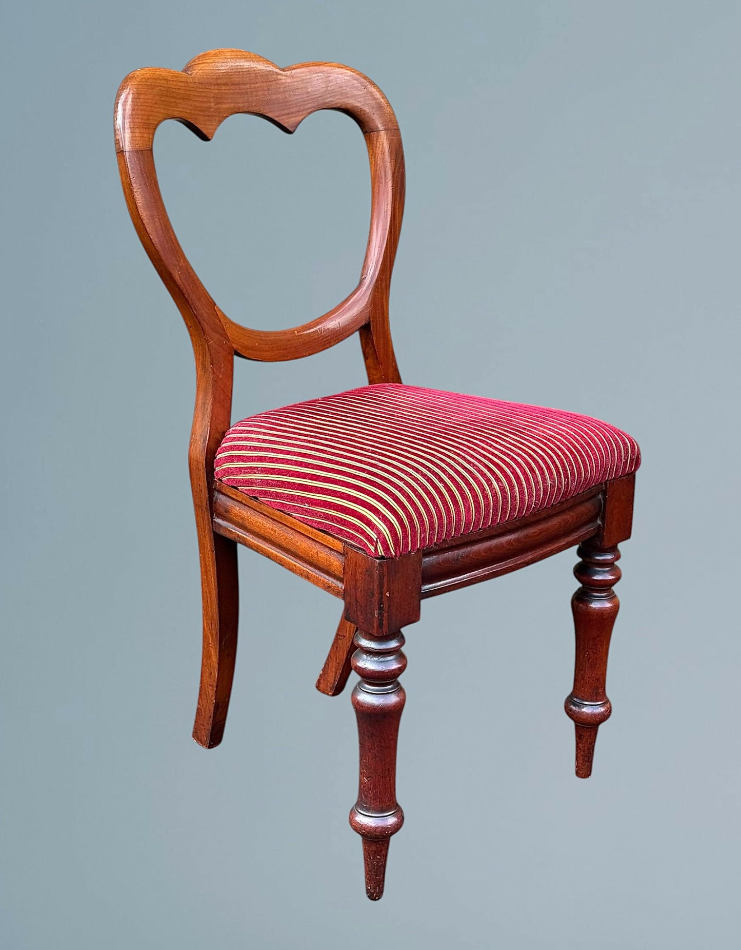 Set of Four Antique Victorian Mahogany Balloon Back Dining Chairs