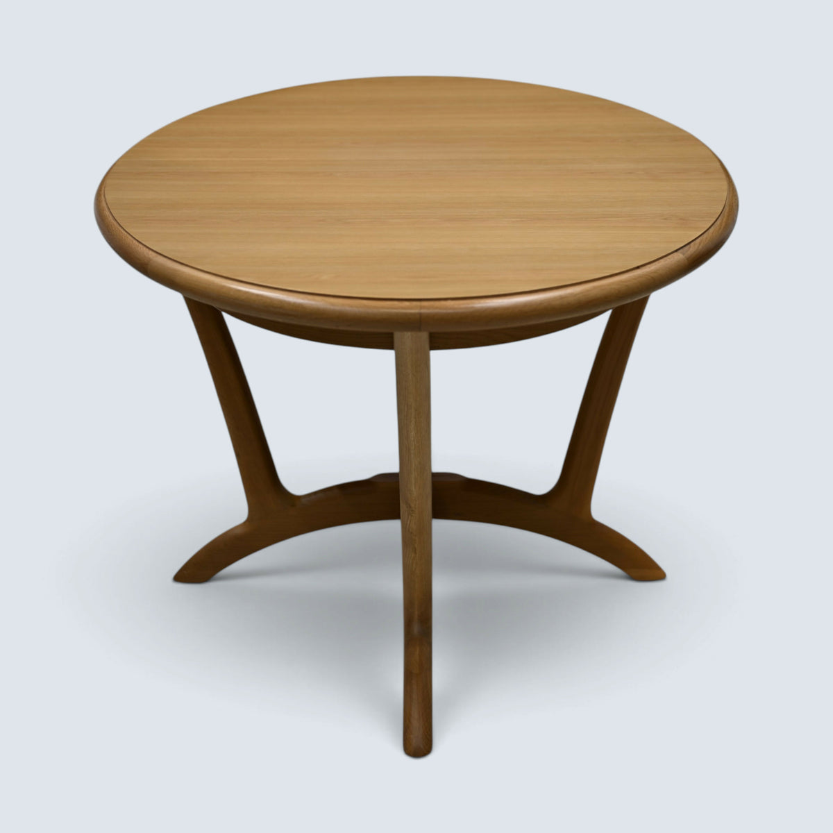 Winsor Stockholm WN218 Oak Oval Extending Dining Table FREE UK Delivery