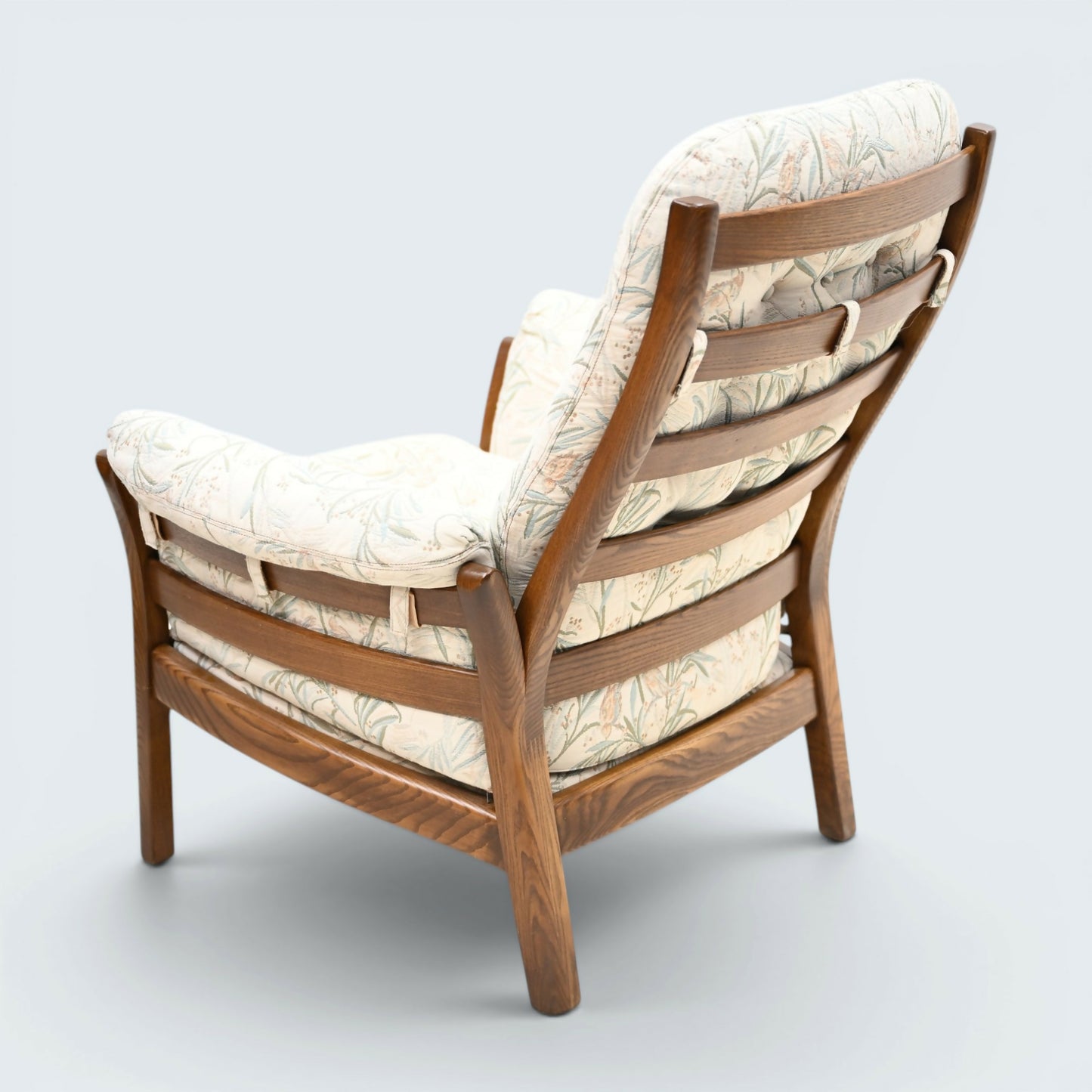 Ercol Easy Chair Armchair Golden Dawn Ercol's Bird Upholstery FREE Delivery*