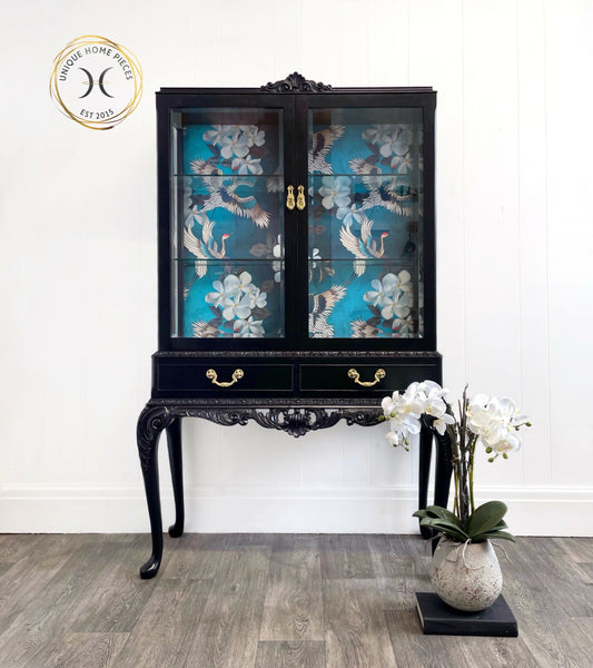 Bespoke Glass Door Display Cabinet With Turquoise Crane Bird Design