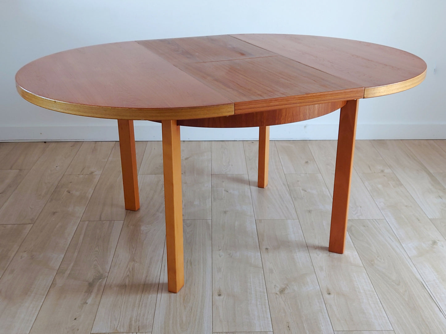 Mid century retro GDR round dining table