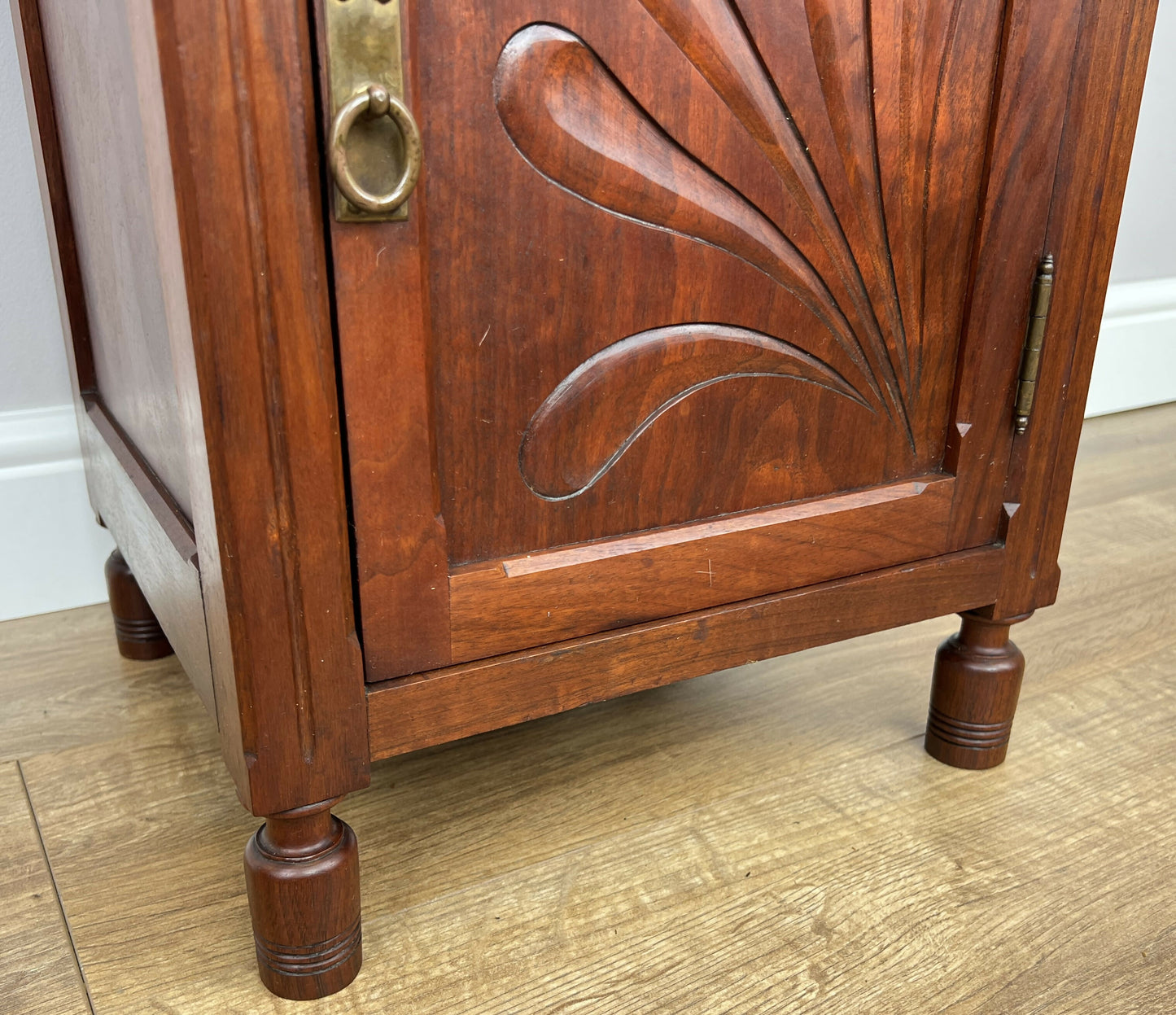 Bedside Table Antique French Style Marble Top Walnut Cabinet Nightstand LOT 6237